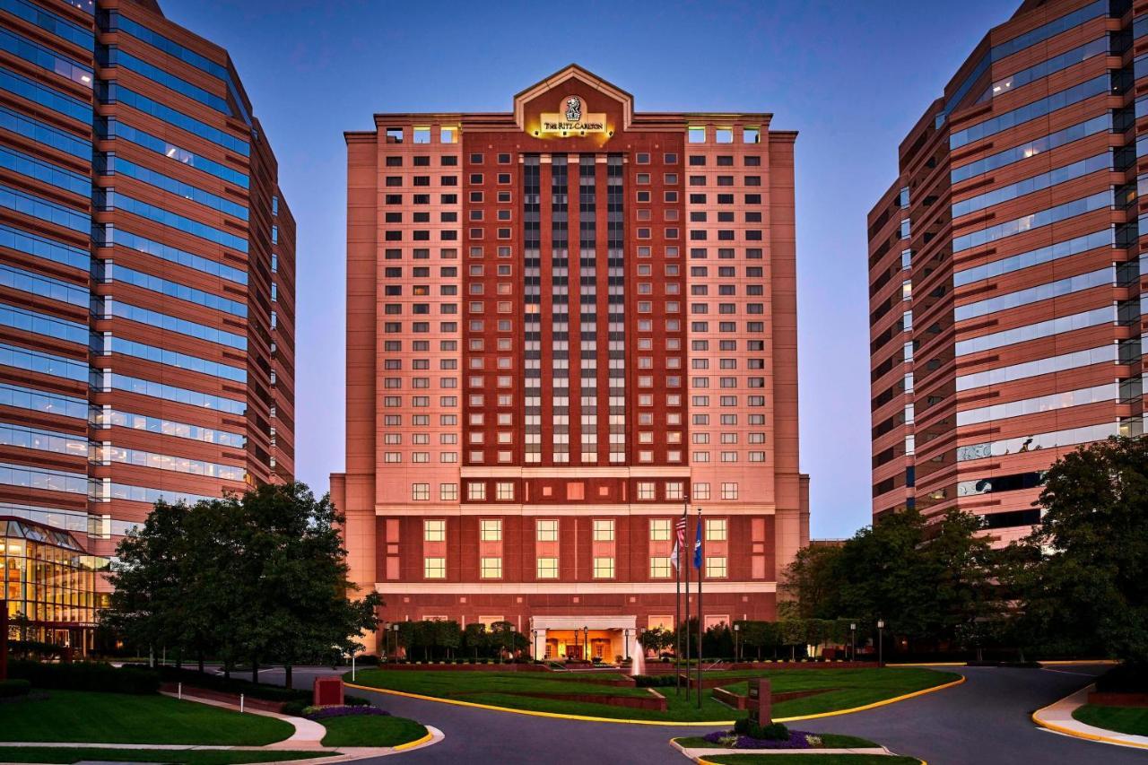 The Ritz-Carlton, Tysons Corner Hotel Екстериор снимка