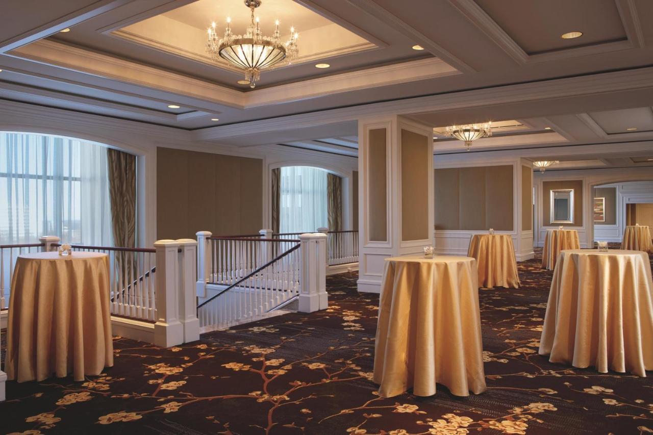 The Ritz-Carlton, Tysons Corner Hotel Екстериор снимка