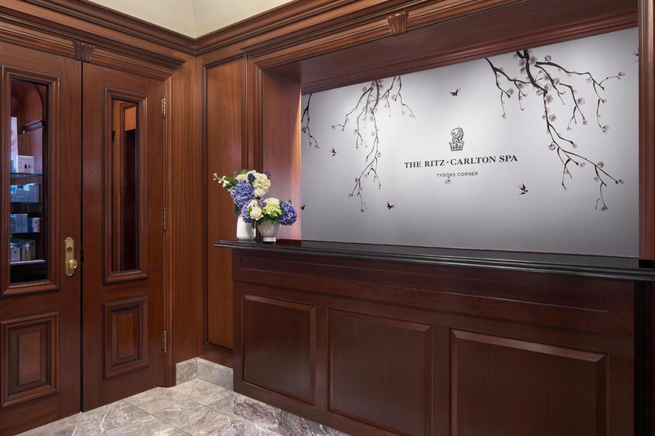 The Ritz-Carlton, Tysons Corner Hotel Екстериор снимка