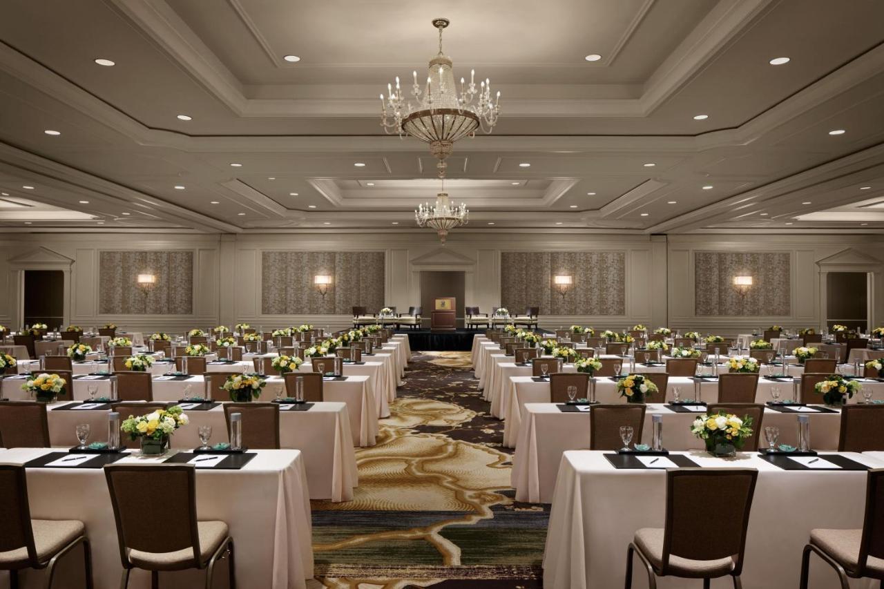 The Ritz-Carlton, Tysons Corner Hotel Екстериор снимка